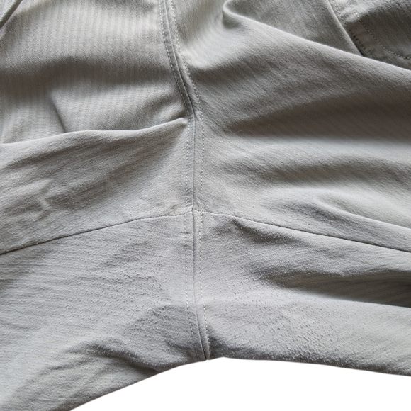 Lululemon Beyond the Studio Jogger Active Yoga Women 10 Athleisure Stretch Green - Picture 13 of 15